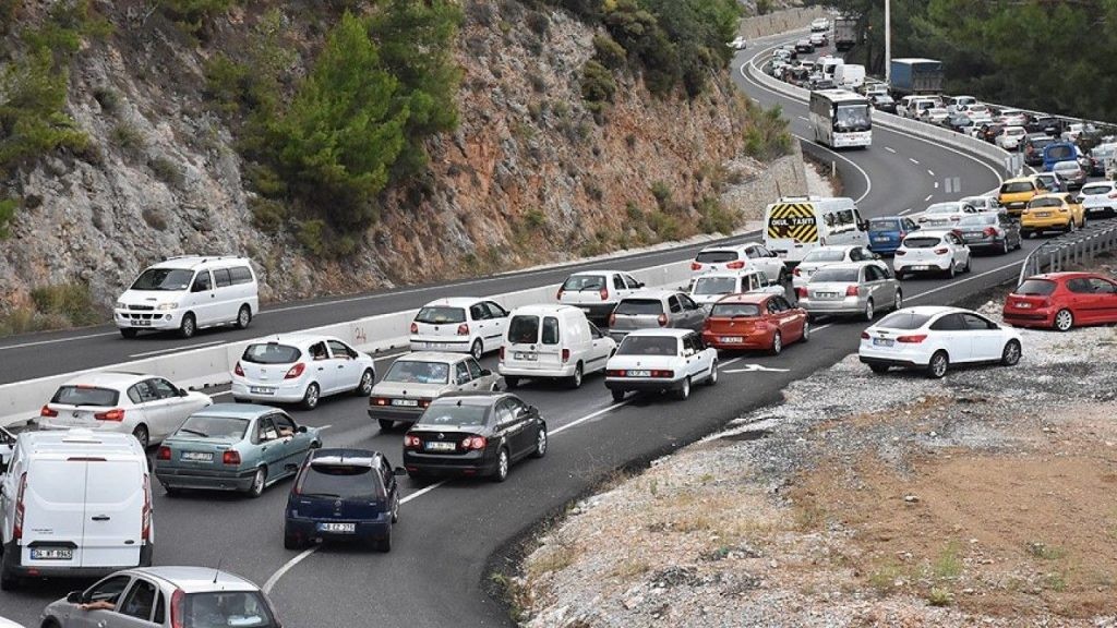 Adım Adım Araç Yakıt Tüketimini Azaltma: Tasarruf İpuçları Ve Öneriler