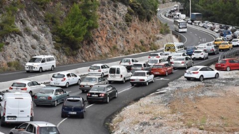 Adım Adım Araç Yakıt Tüketimini Azaltma: Tasarruf İpuçları Ve Öneriler